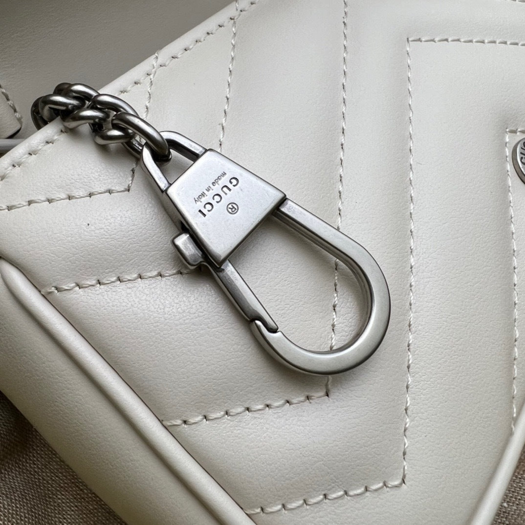 QUILTED MINI CHAIN SHOULDER BAG