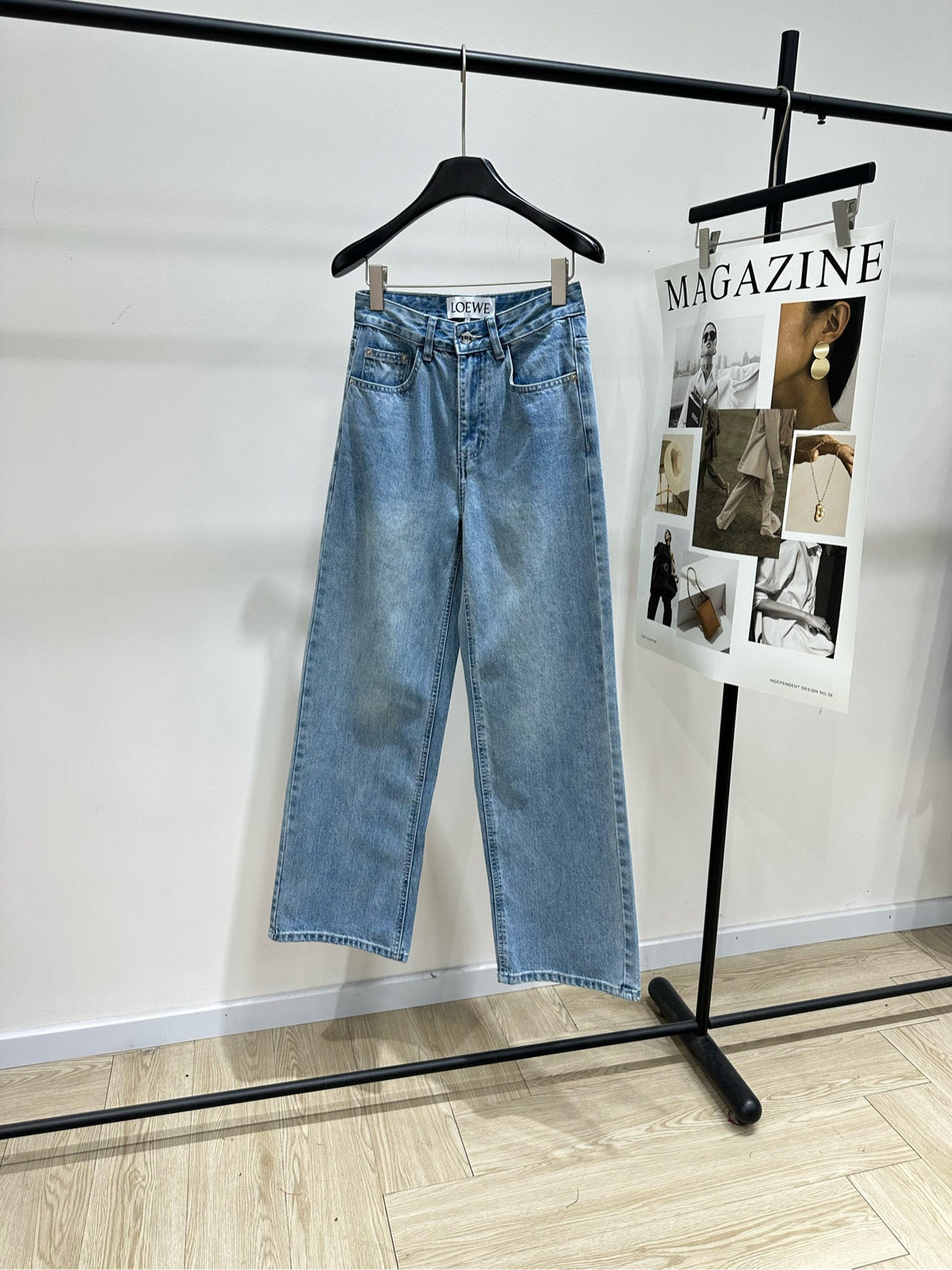 RELAXED STRAIGHT LEG DENIM JEANS