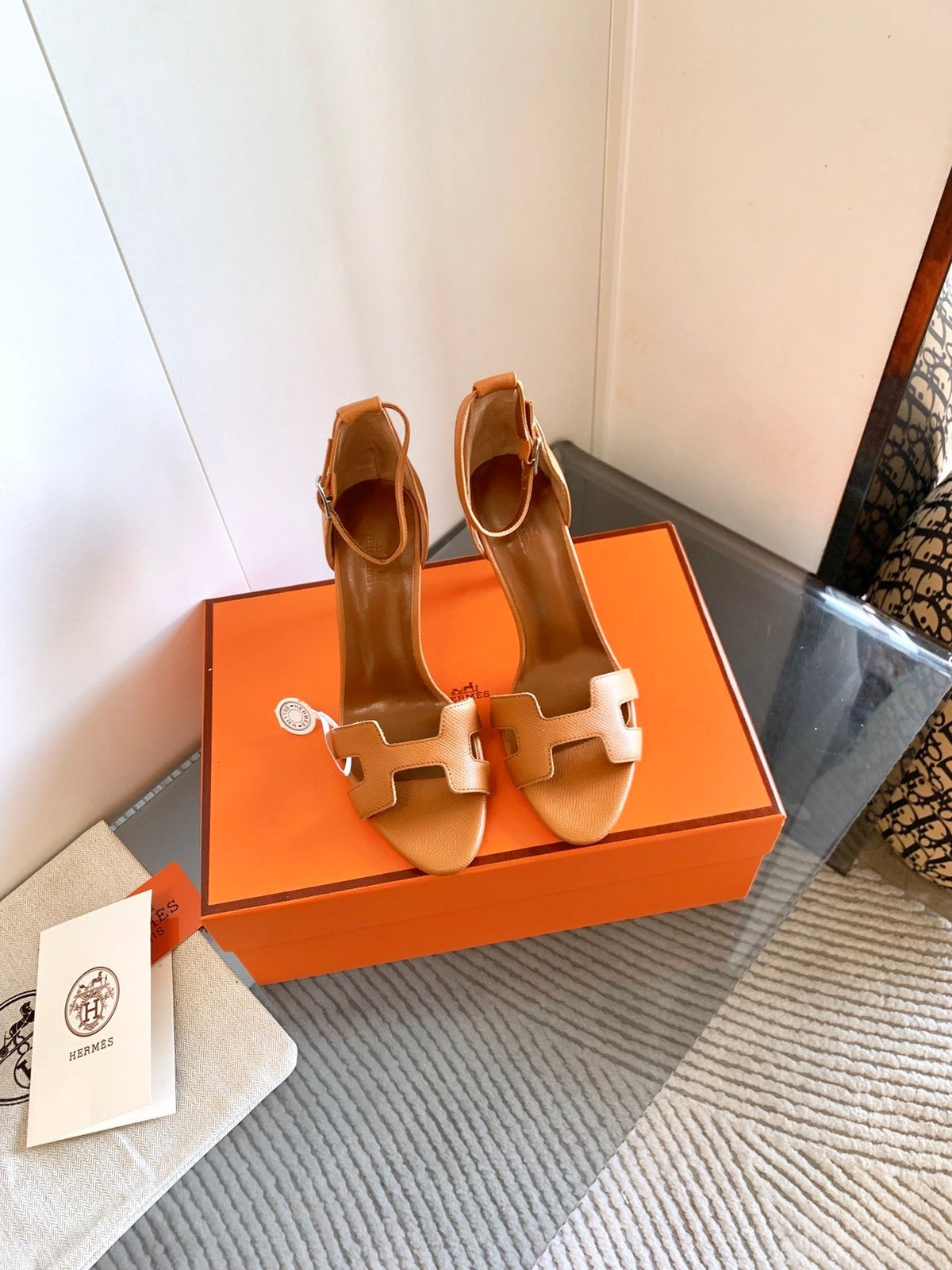 TAN LEATHER ANKLE STRAP HEEL SANDALS