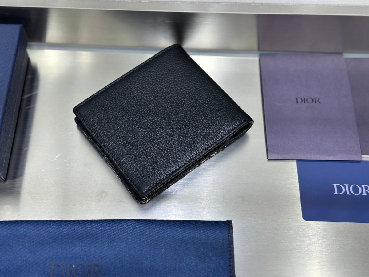 LUXURY TEXTURED CANVAS WALLET WITH LEATHER DETAILS