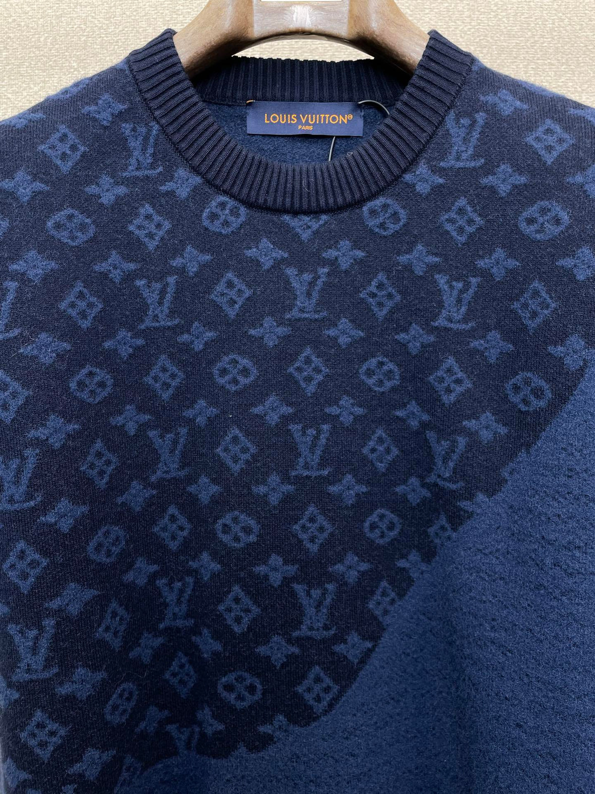 TEXTURED TWO-TONE KNIT T-SHIRT