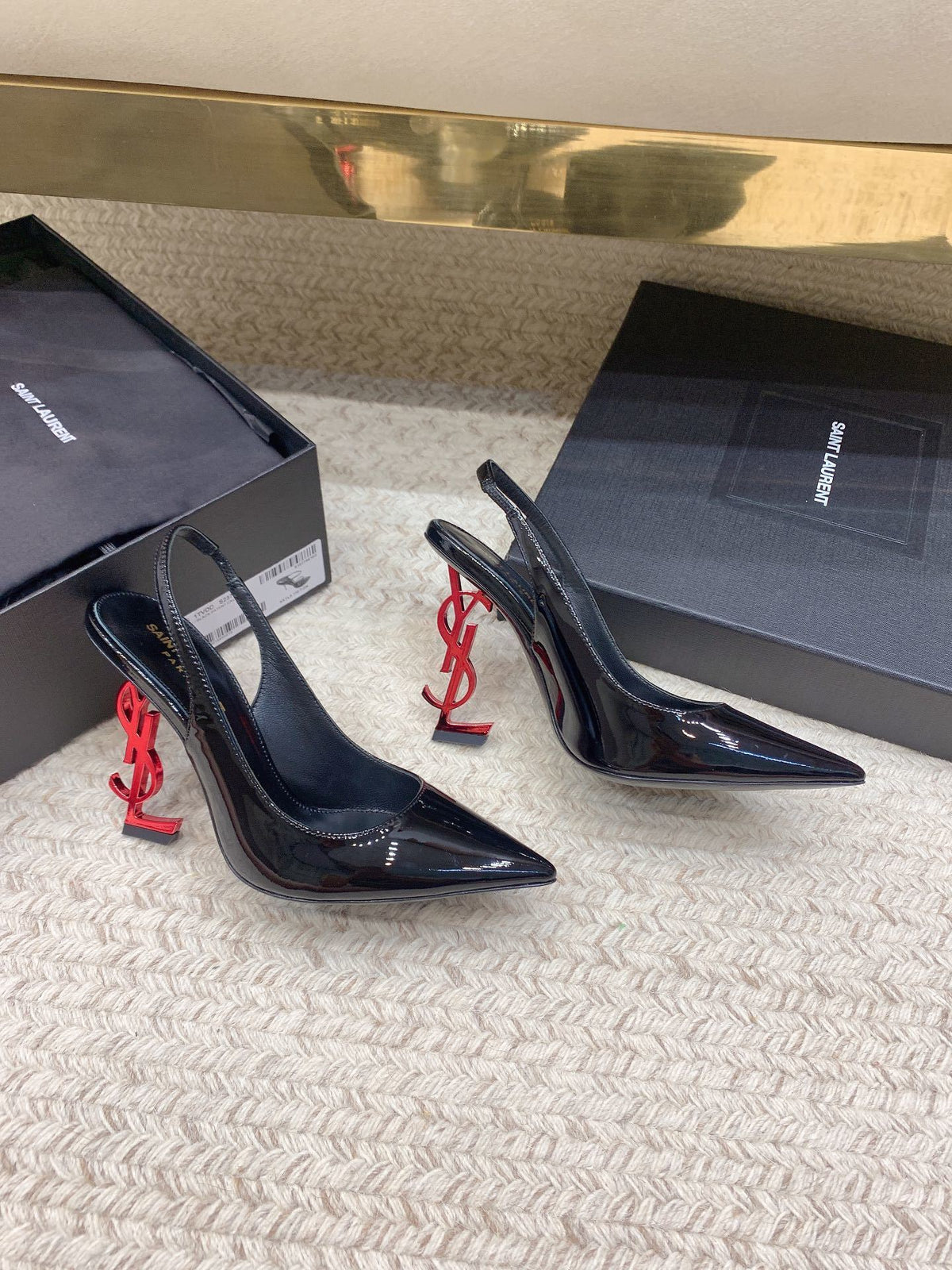 BLACK PATENT SLINGBACK HEELS WITH STATEMENT HEEL