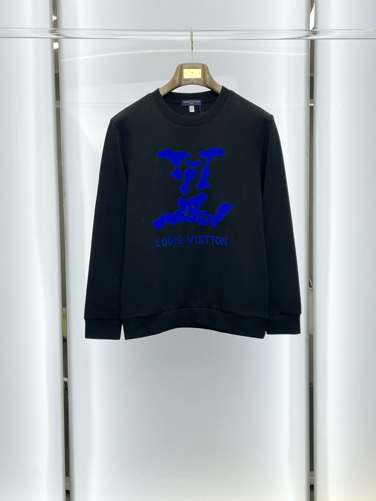 CREWNECK SWEATSHIRT WITH BOLD ABSTRACT GRAPHIC
