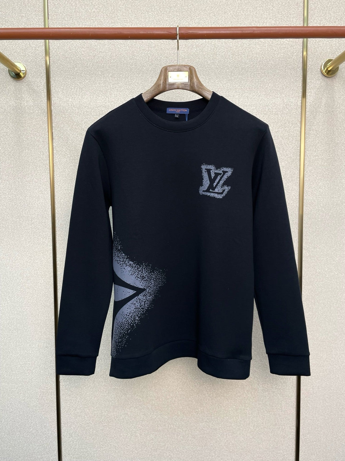 MINIMAL GRAPHIC CREWNECK SWEATSHIRT