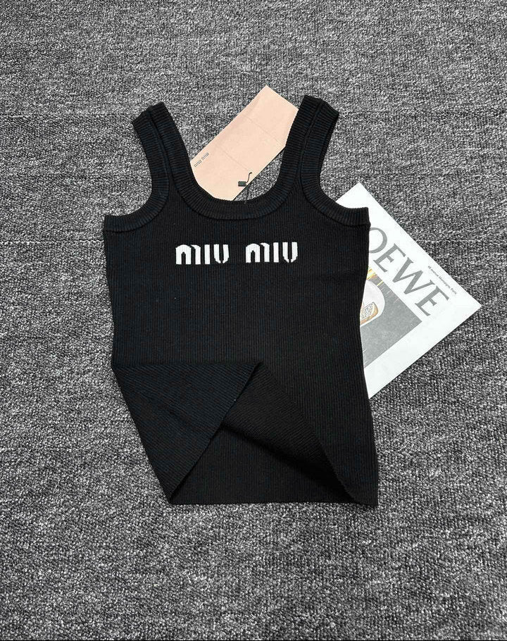 RIBBED KNIT TANK