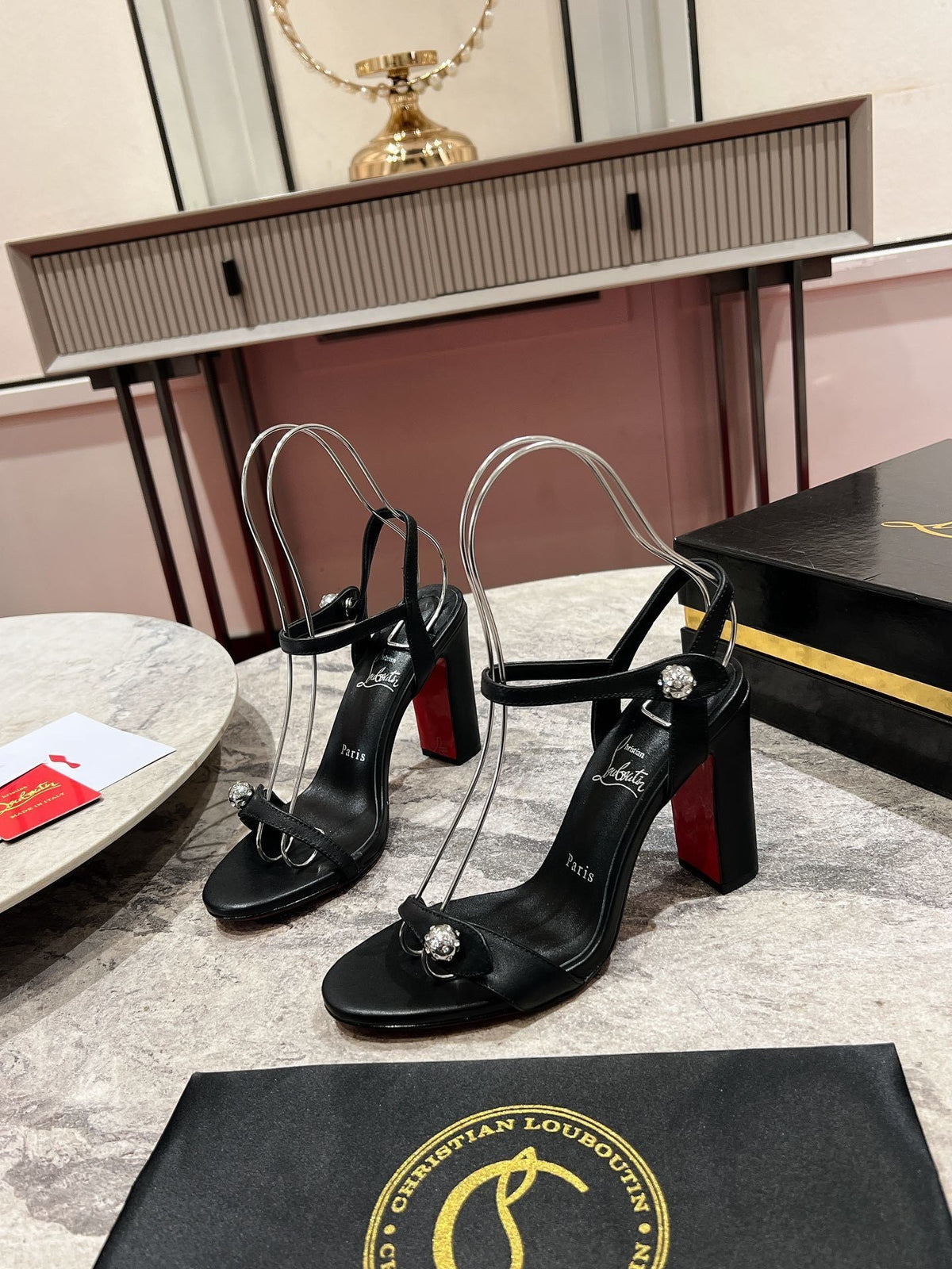 BLACK STRAPPY HEELS WITH CRYSTAL DETAIL