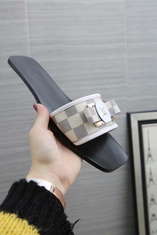 WHITE CHECK BUCKLE STRAP SLIDE SANDALS