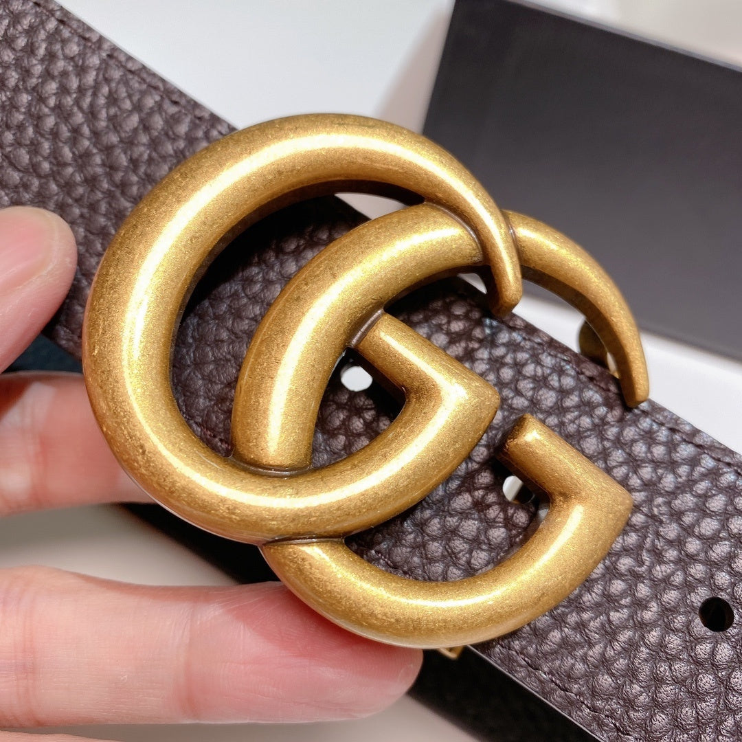 BROWN GRAINED LEATHER BELT WITH ANTIQUE GOLD DOUBLE G BUCKLE