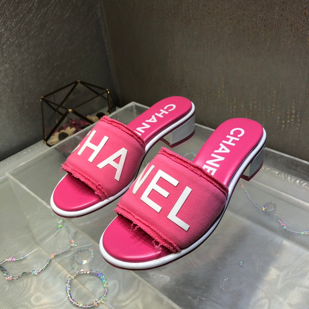 PINK LOGO SLIDES