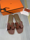 CLASSIC BROWN H-CUT LEATHER SLIDE SANDALS