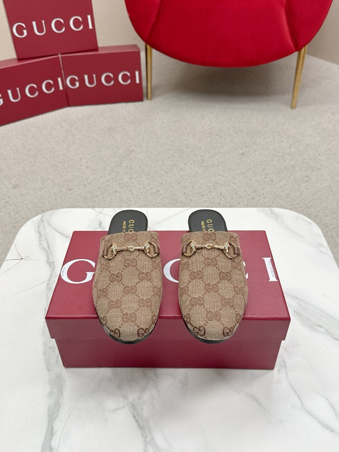 CLASSIC PATTERN SLIP-ON MULES WITH HORSEBIT ACCENT