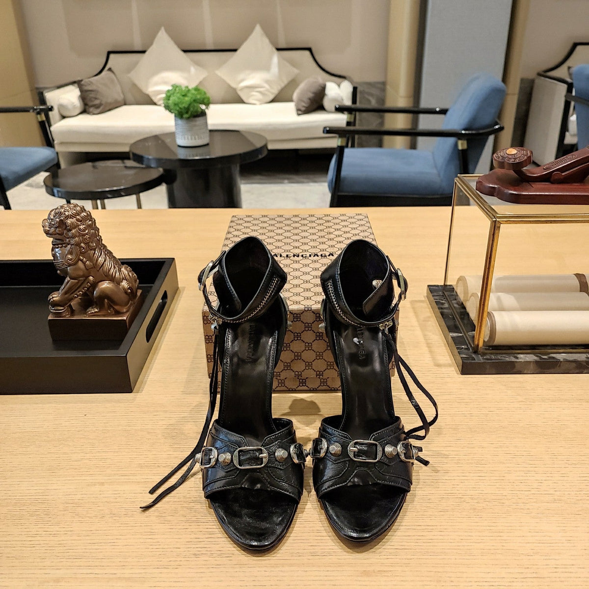 BLACK BUCKLE STRAP HIGH HEEL SANDALS