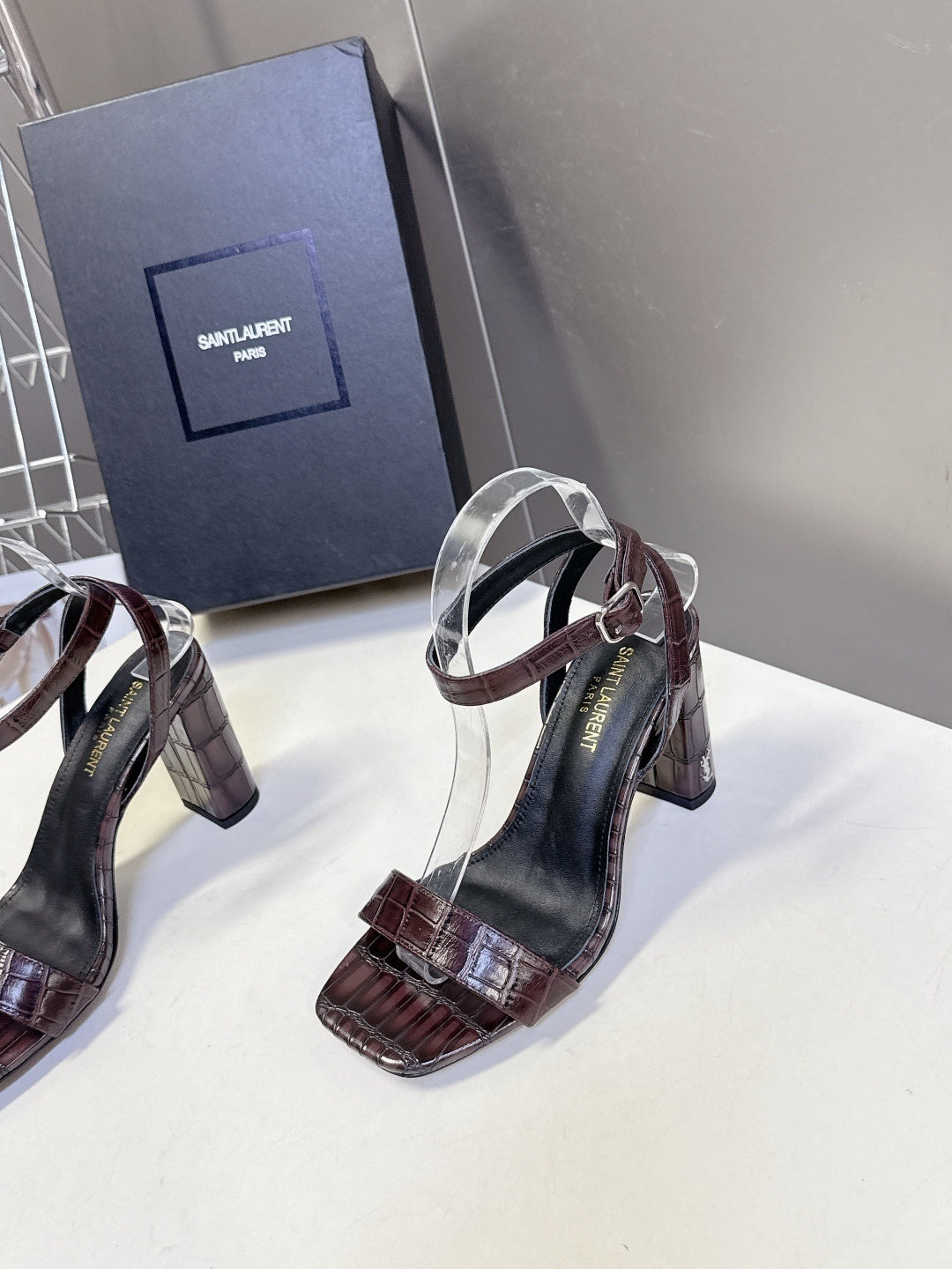 BROWN CROCODILE EMBOSSED STRAPPY HIGH HEELS