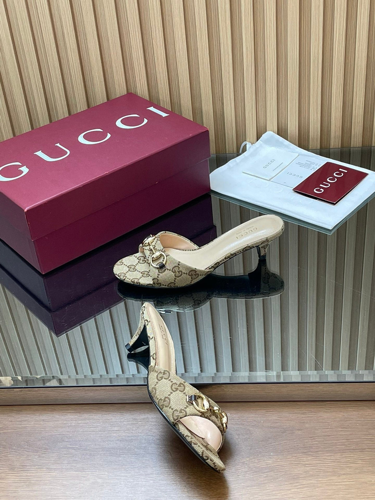 BEIGE PATTERNED HEELED MULE SANDALS