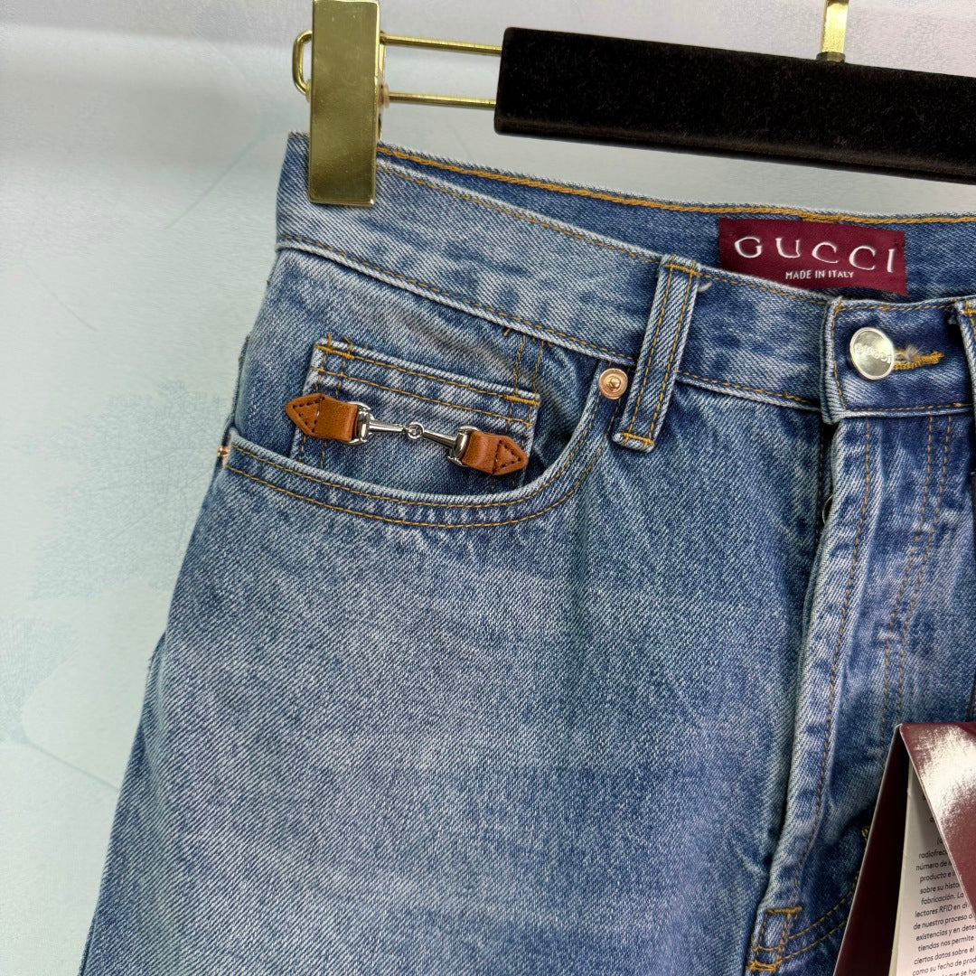 CLASSIC FADED WIDE LEG DENIM JEANS WITH HORSEBIT DETAIL