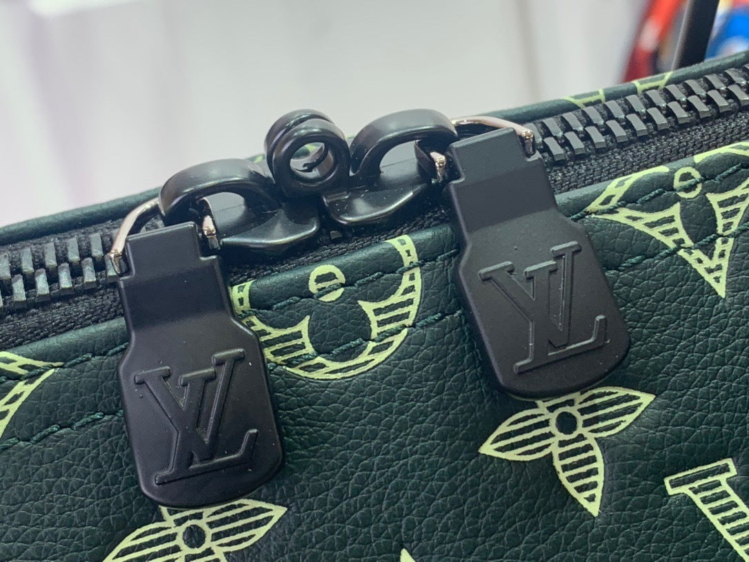 MONOGRAM TRAVEL DUFFLE BAG