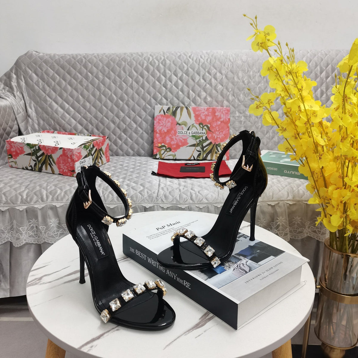 BLACK STRAPPY HEEL SANDALS WITH CRYSTAL EMBELLISHMENTS
