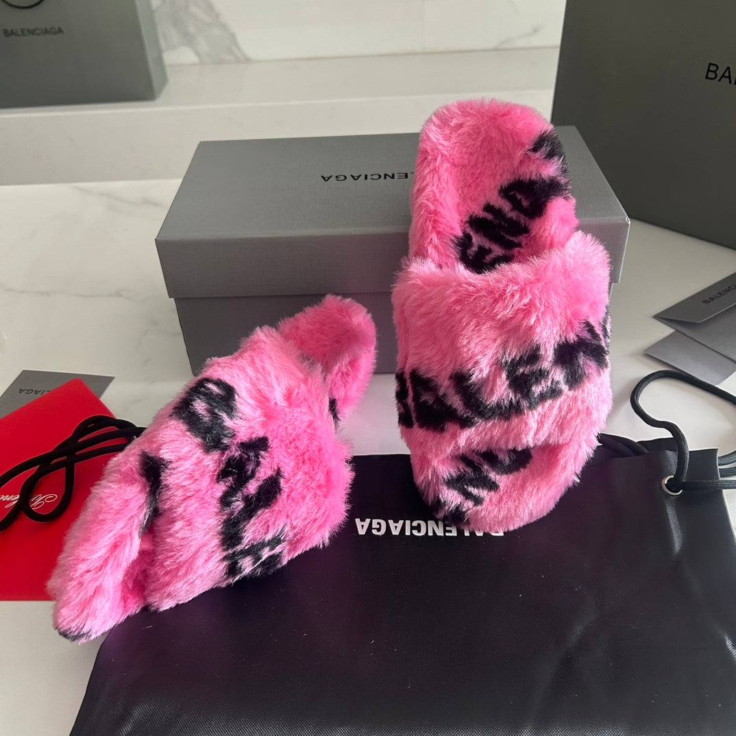 PINK FAUX FUR LOGO SLIDE SANDALS