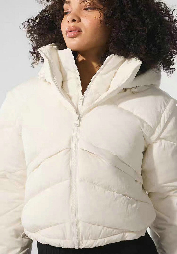 CROPPED HOODED PUFFER JACKET WITH ZIP FRONT