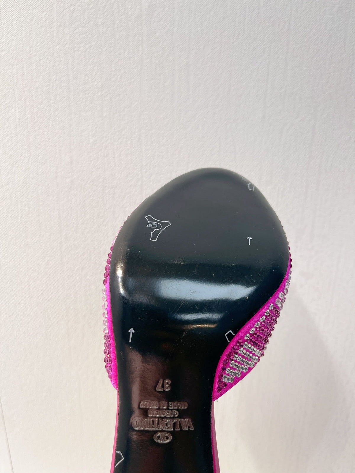 CRYSTAL EMBELLISHED MULE HEELS – HOT PINK